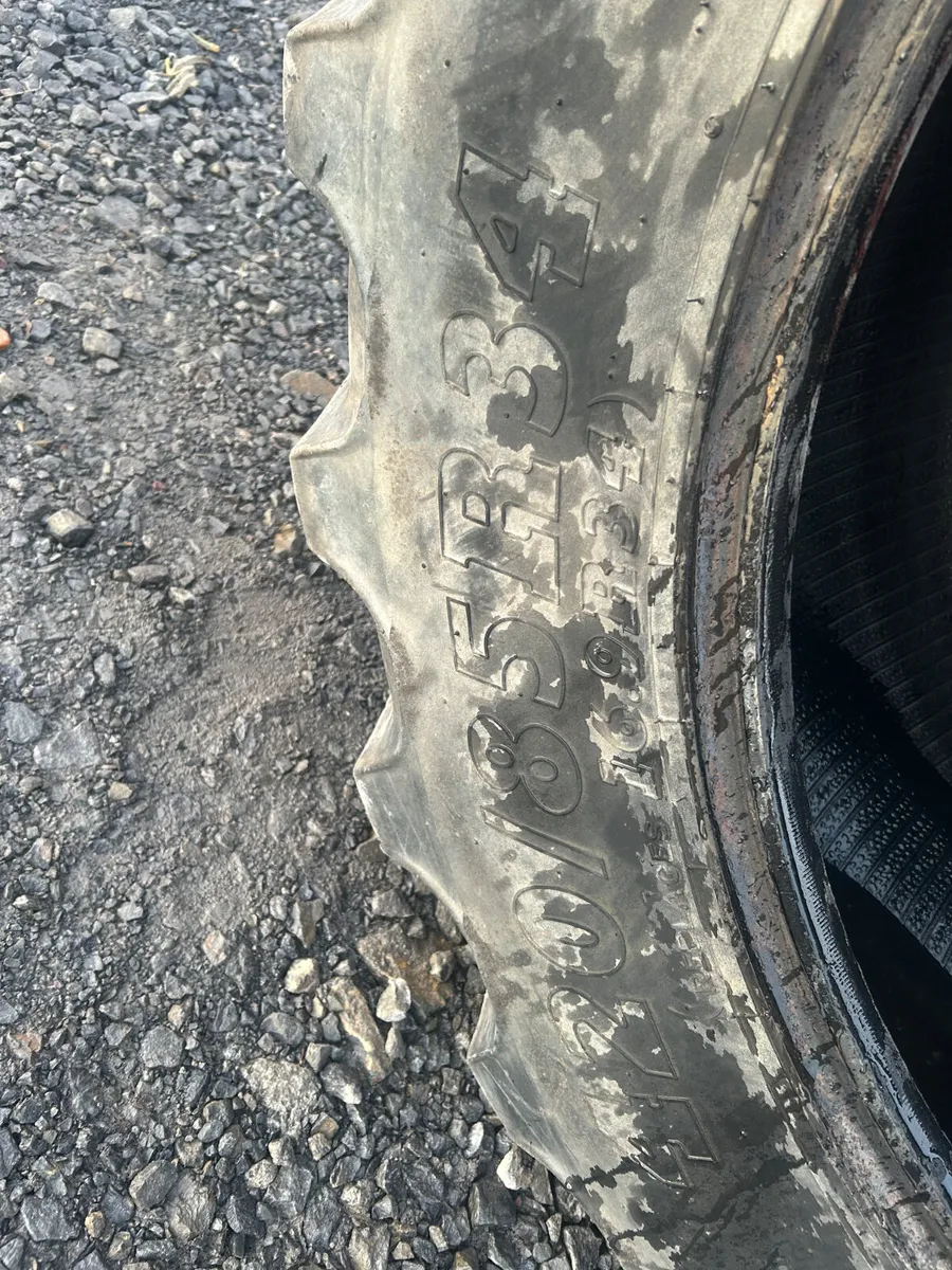 BKT 420/85 R34 30% Tyres - Image 2