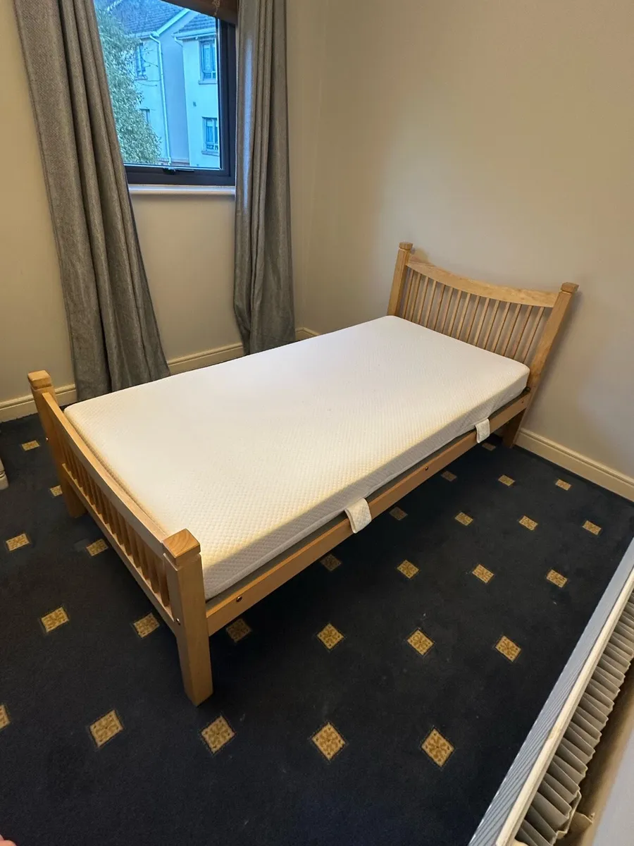 Single bed & mattress - Image 3