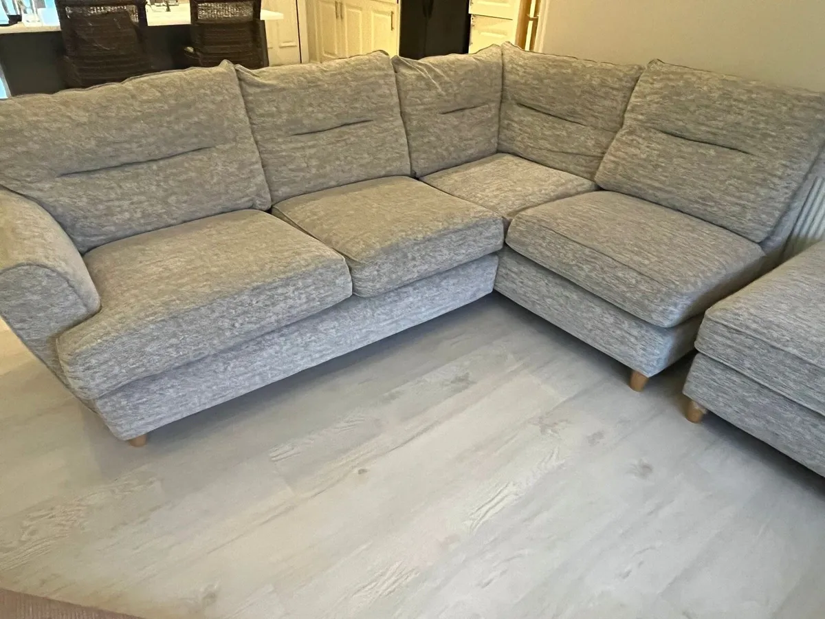 L-shape couch with puff - Image 1