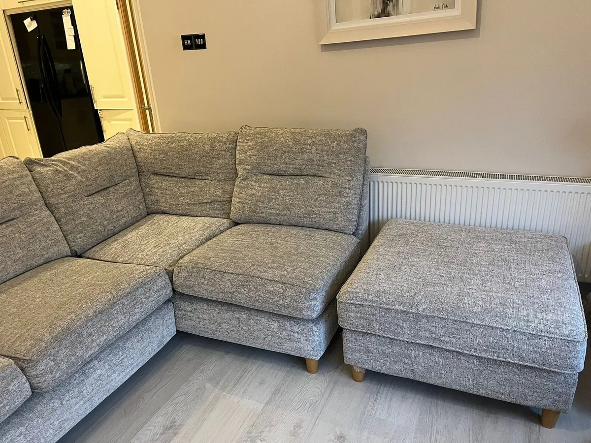 L-shape couch with puff - Image 3