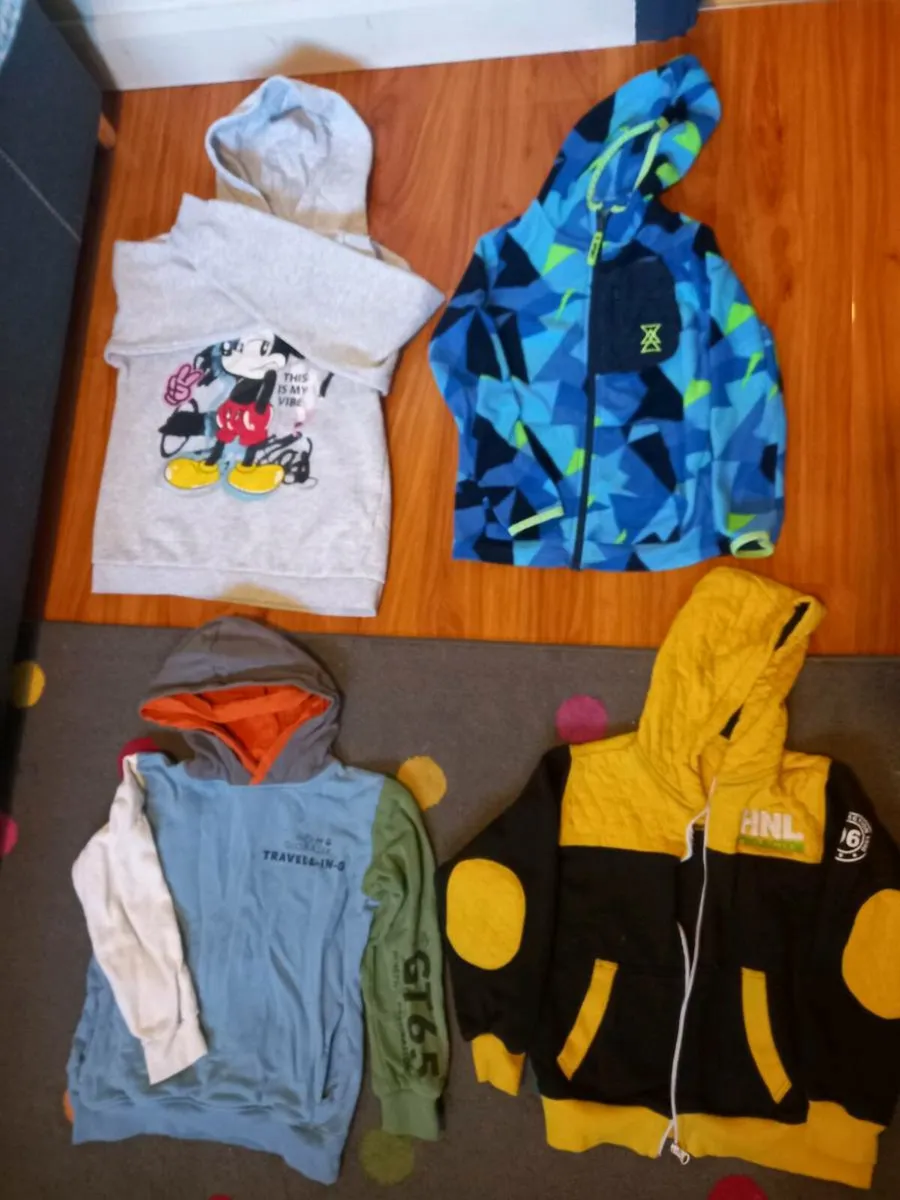 Boy's Clothes 8 - 9 years old - Image 1