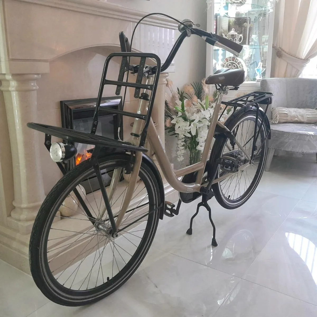 ladies cycling bike - Image 1