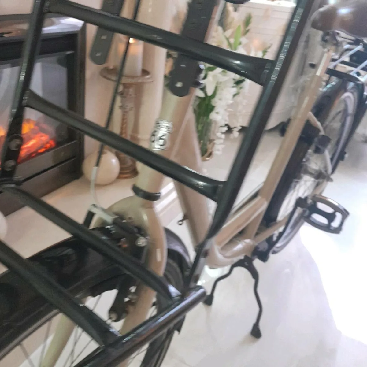 ladies cycling bike - Image 2