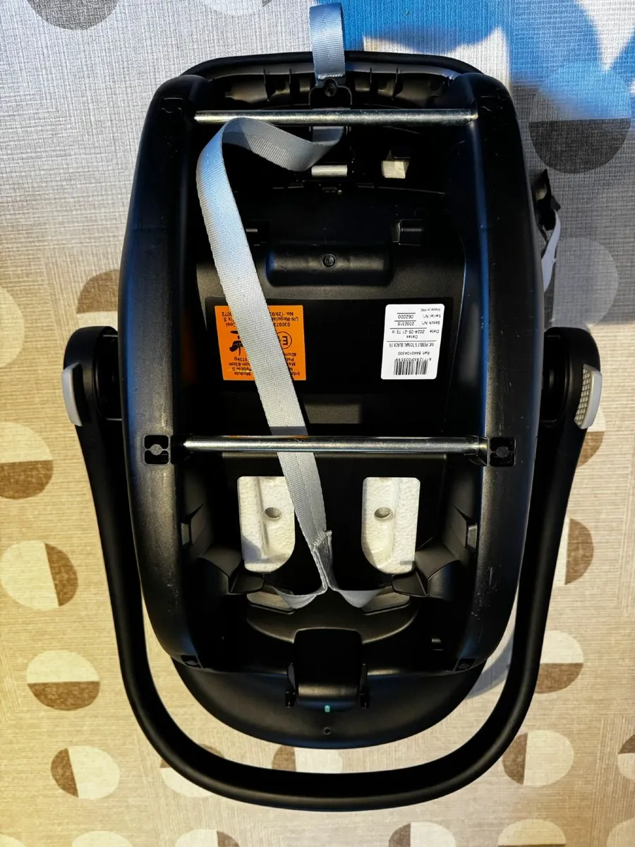 Maxi Cosi Pebble S car seat in very good condition - Image 2
