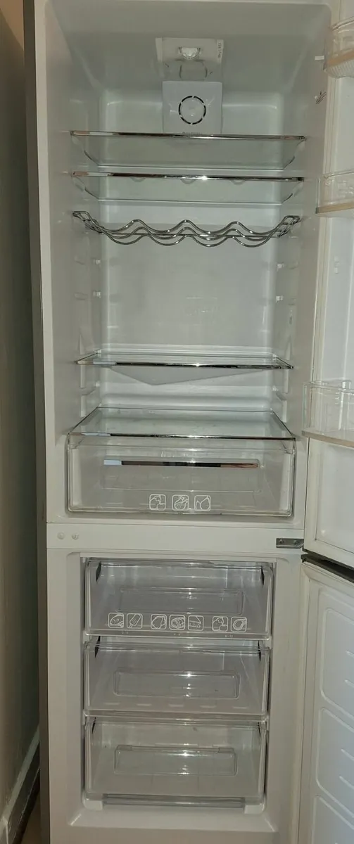 Hoover Fridge Freezer – Stainless Steel - Image 2