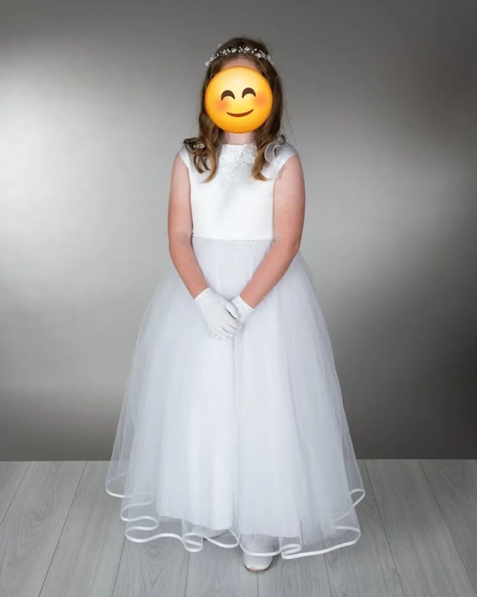 Communion dress - Image 1