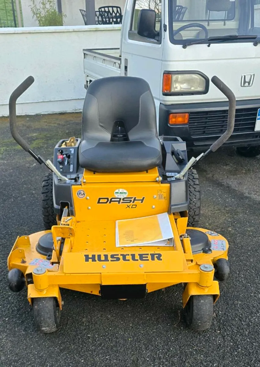 Hustler 48" Zero Turn - Image 2