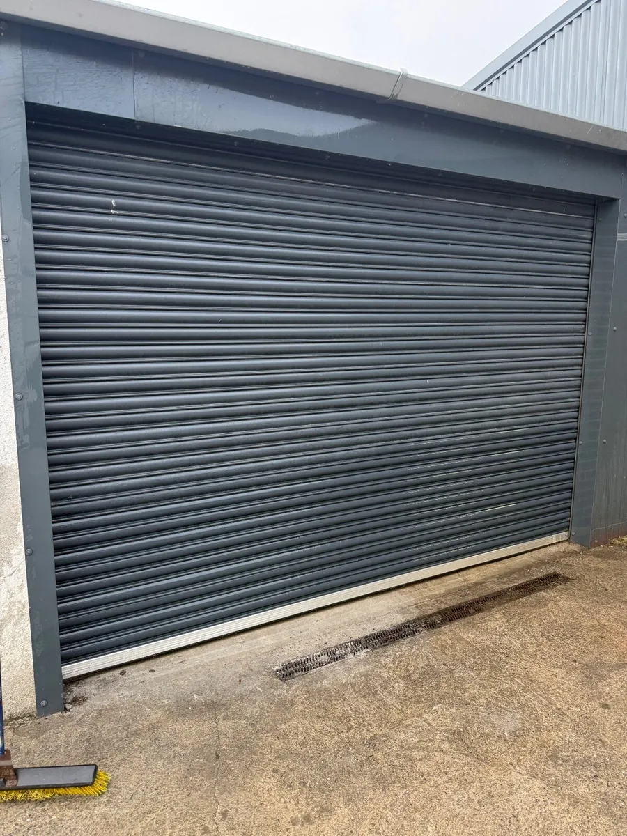 Garage roller door - Image 4