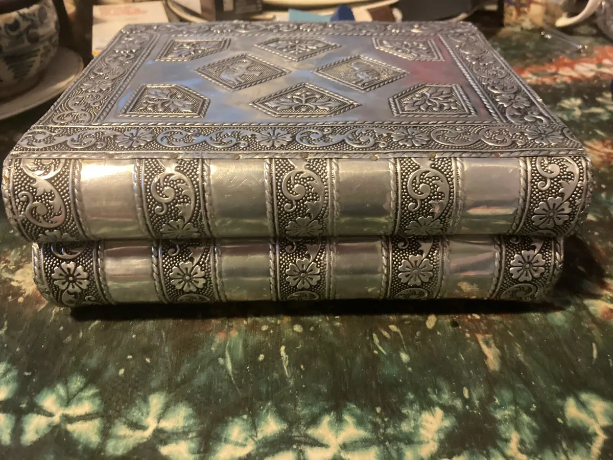 Vintage silver large jewellery box free postage - Image 2