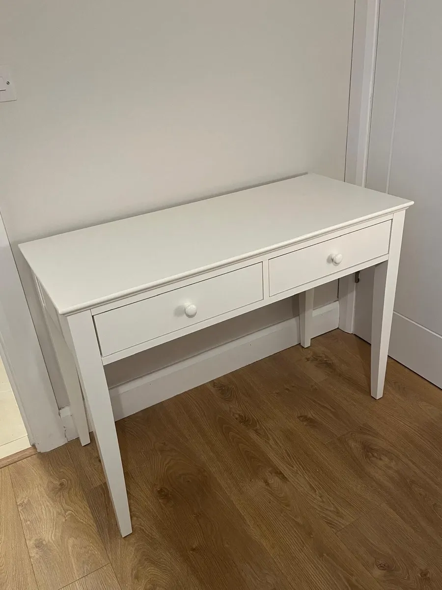 Dressing table - Image 2