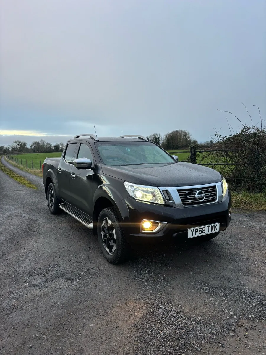 Nissan Navara Tekna 2019 - Image 1