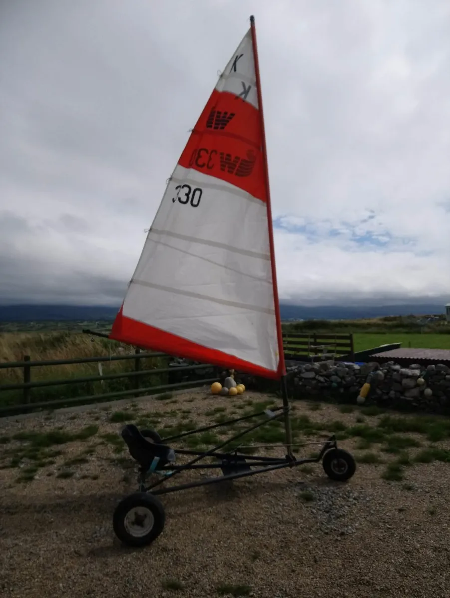 Sand Yacht - Image 1