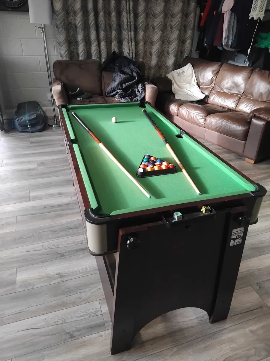 Pool Table and Air hockey - Image 4