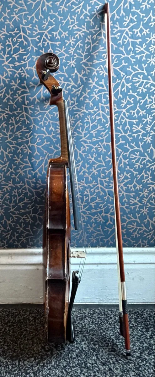 Hawkes & Sons Violin Full Size 4/4 - Image 3