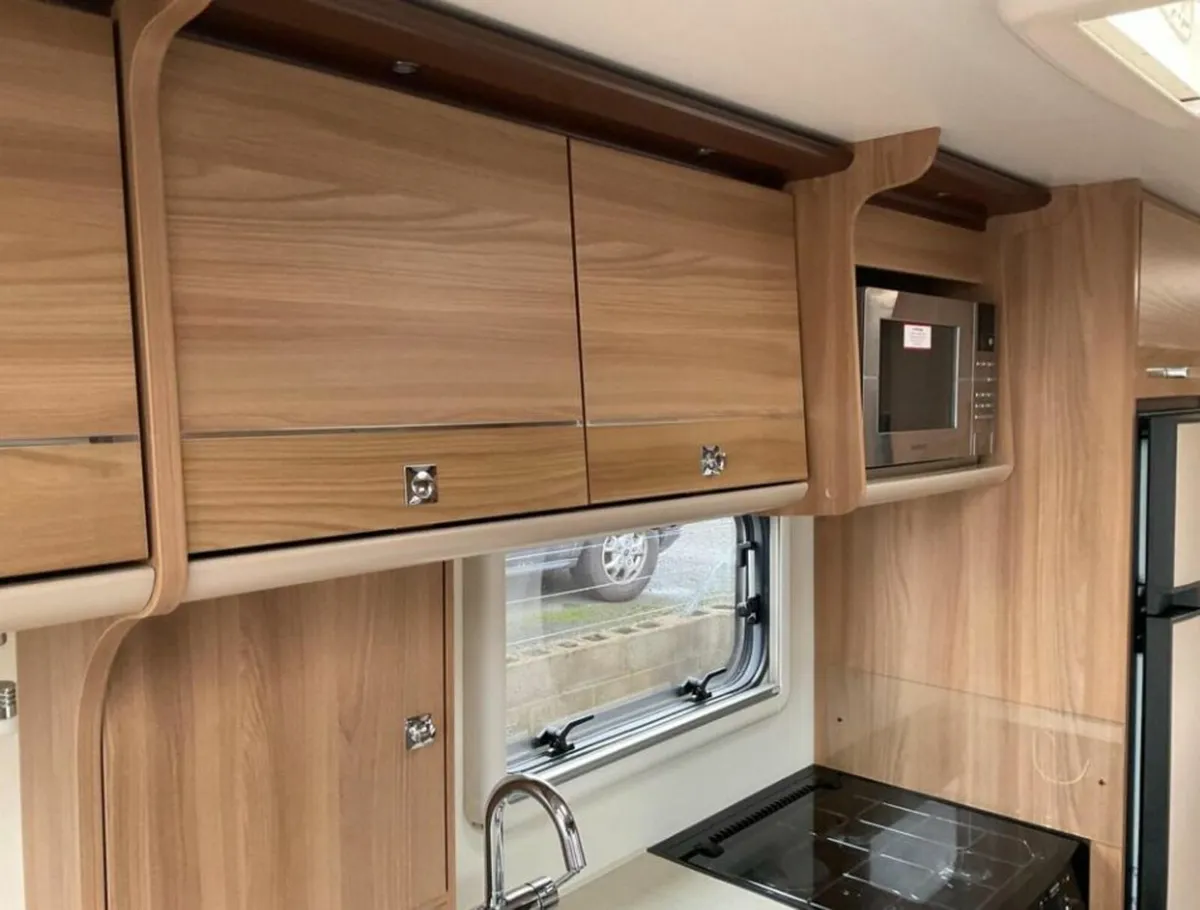 2015 Bailey Unicorn Cordoba Series 3 - Image 4