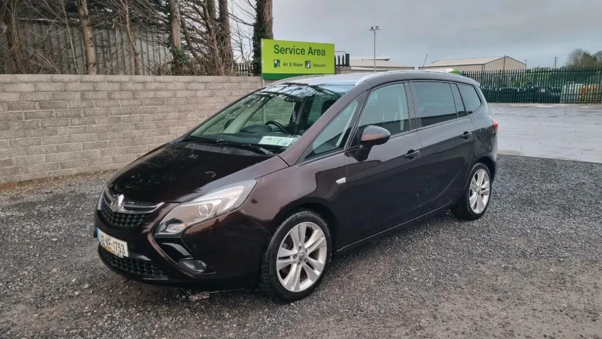 Vauxhall Zafira Tourer - Image 1