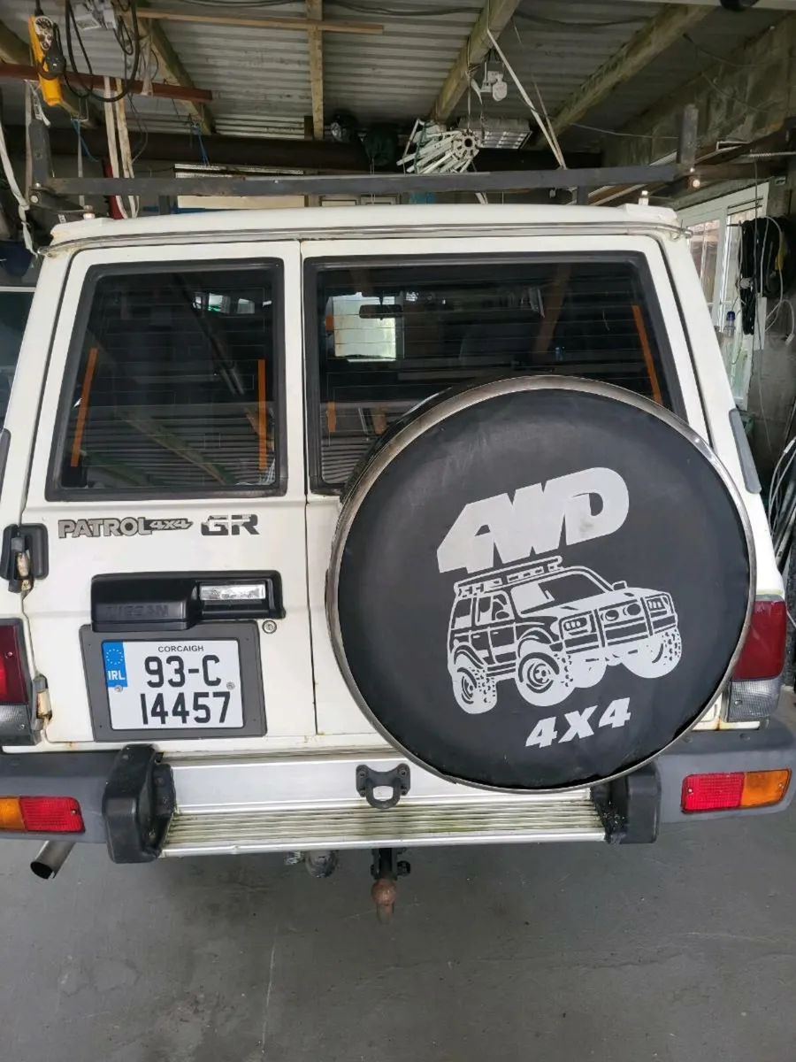 Nissan Patrol 2.8. Y60 - Image 4