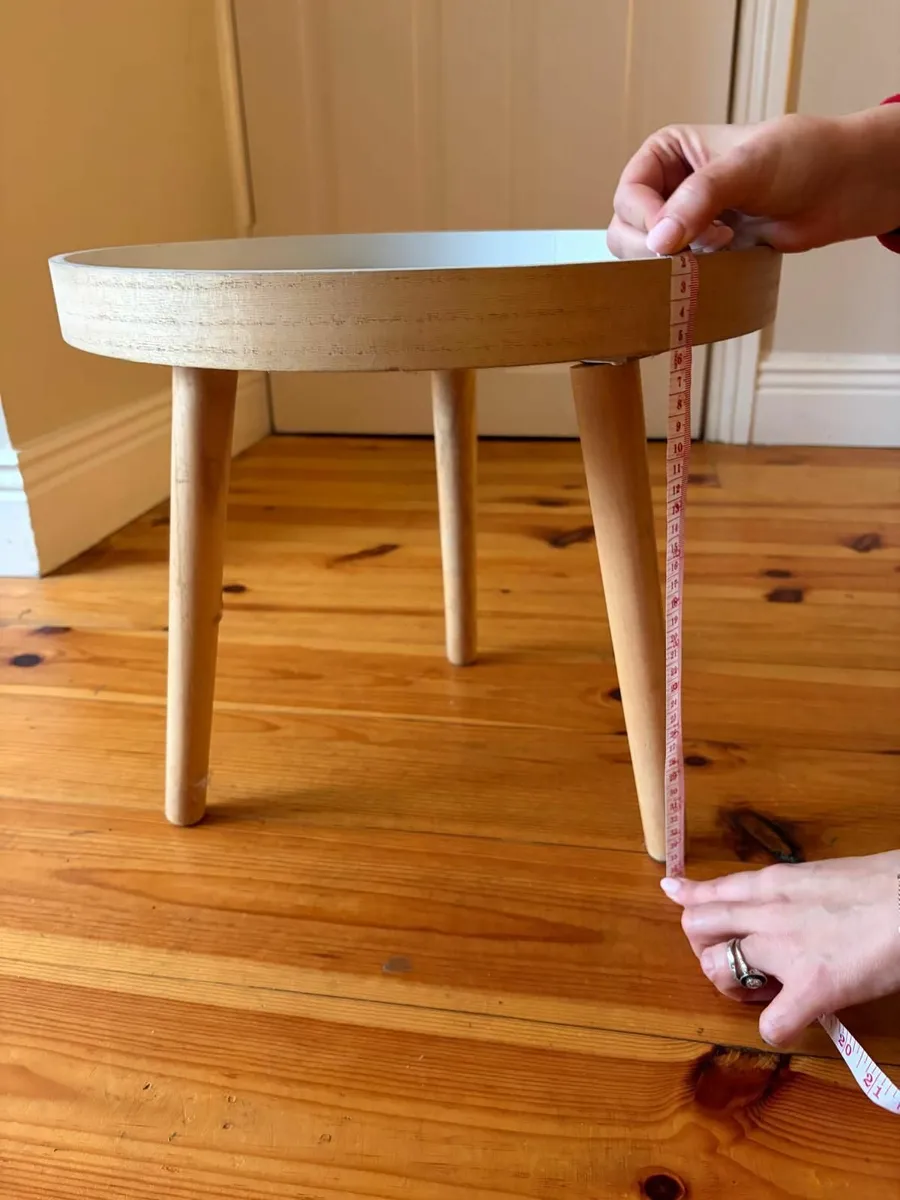 Side table - Image 1