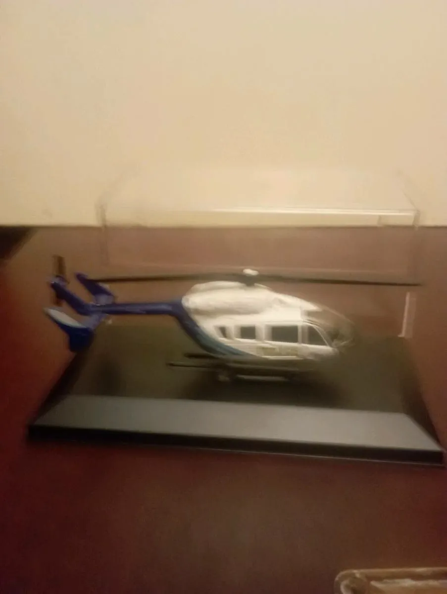 COLLECTION AIRBUS 1-87 SCALE HELICOPTER - Image 1