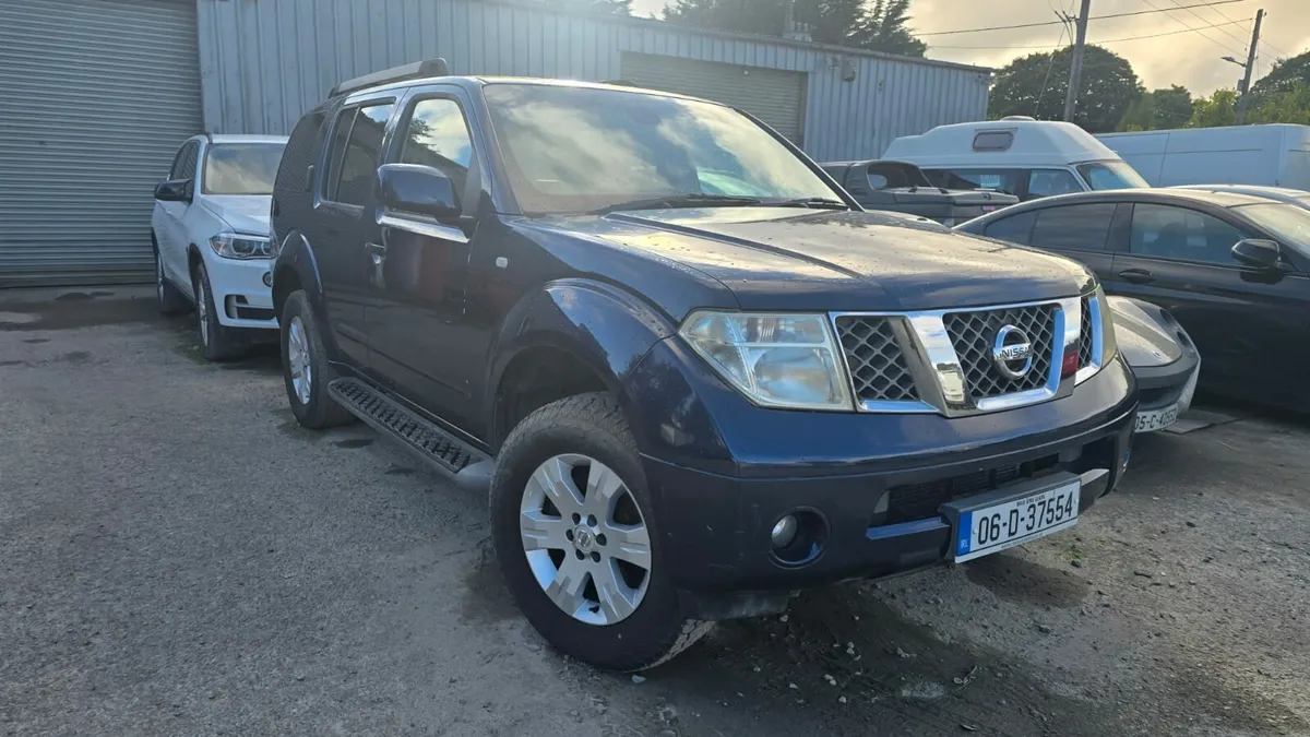 Nissan Pathfinder 2006 Automatic Diesel 2.5l - Image 3