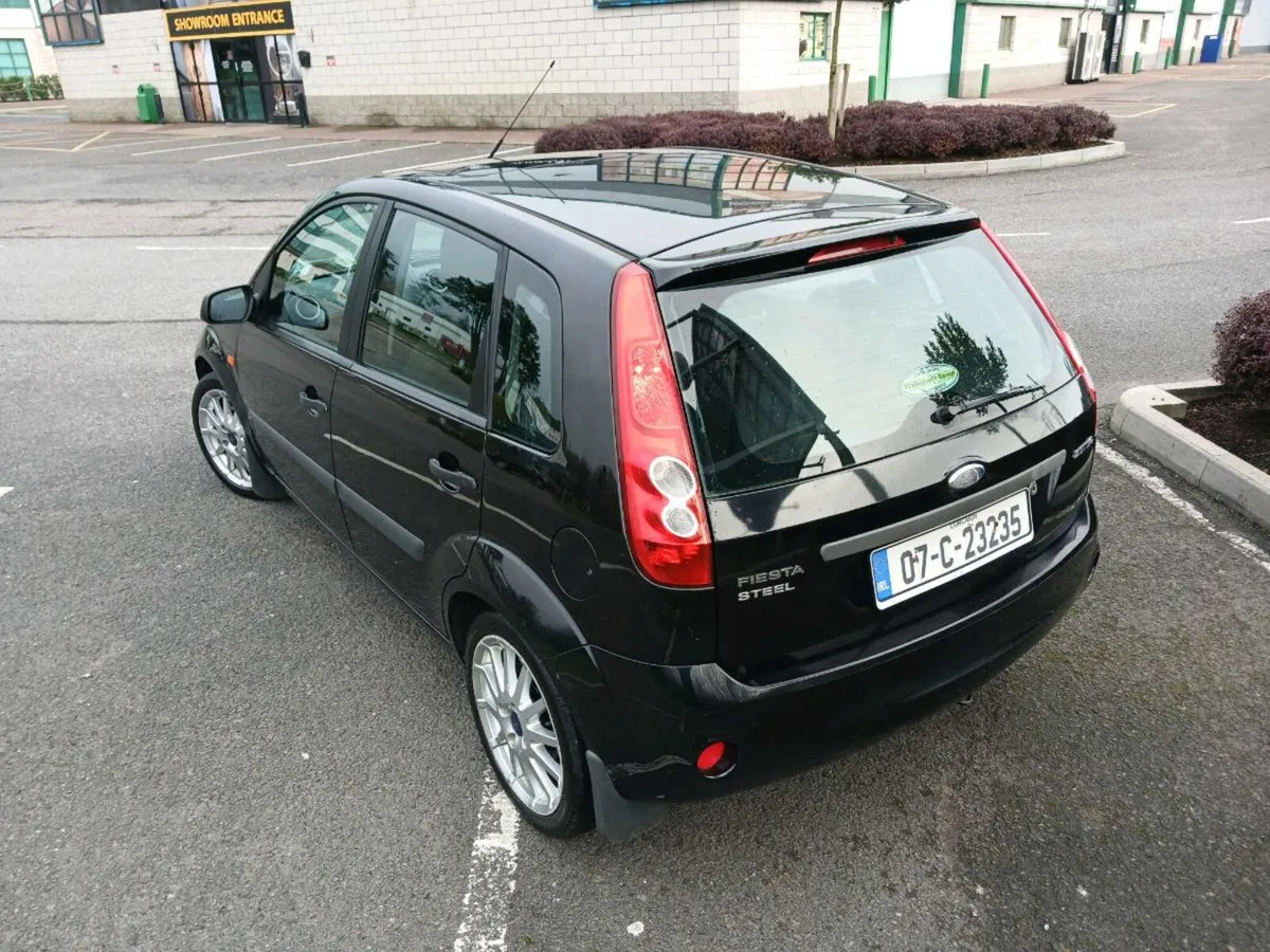 Ford fiesta - Image 3