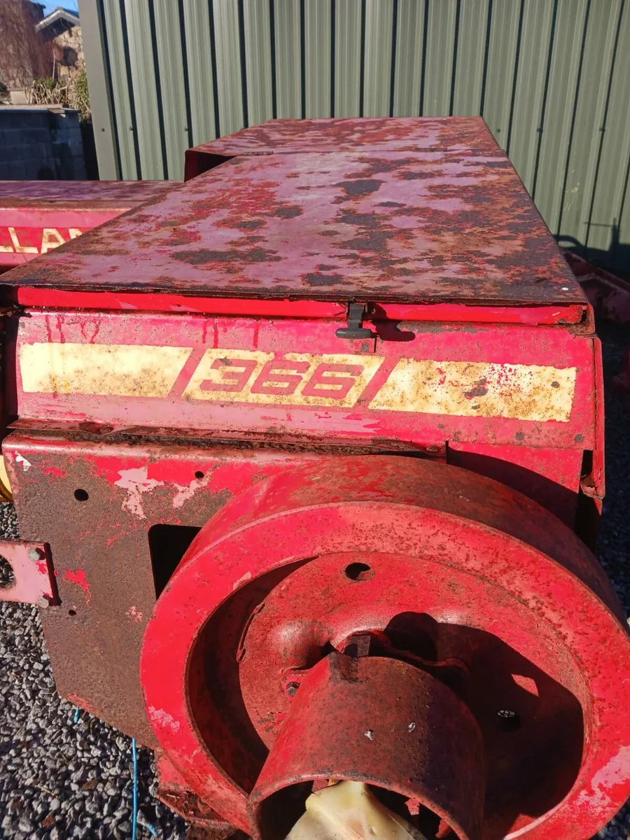 New Holland Baler - Image 4