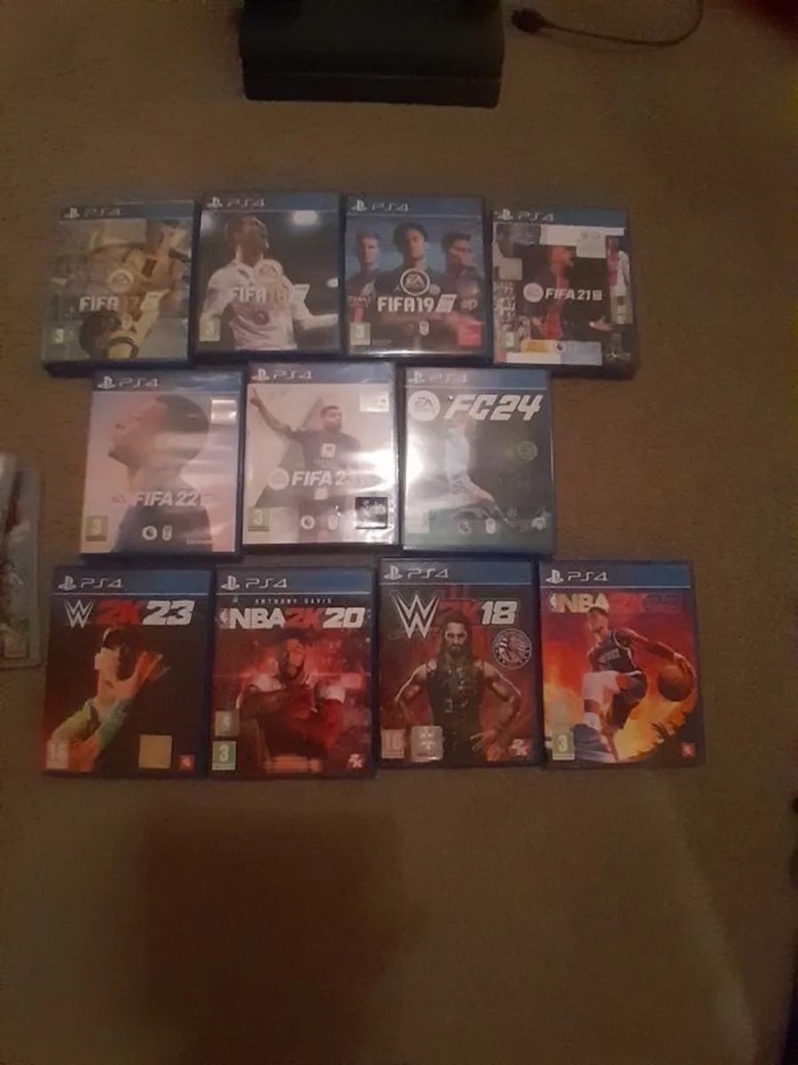 Ps4 for sale - Image 2