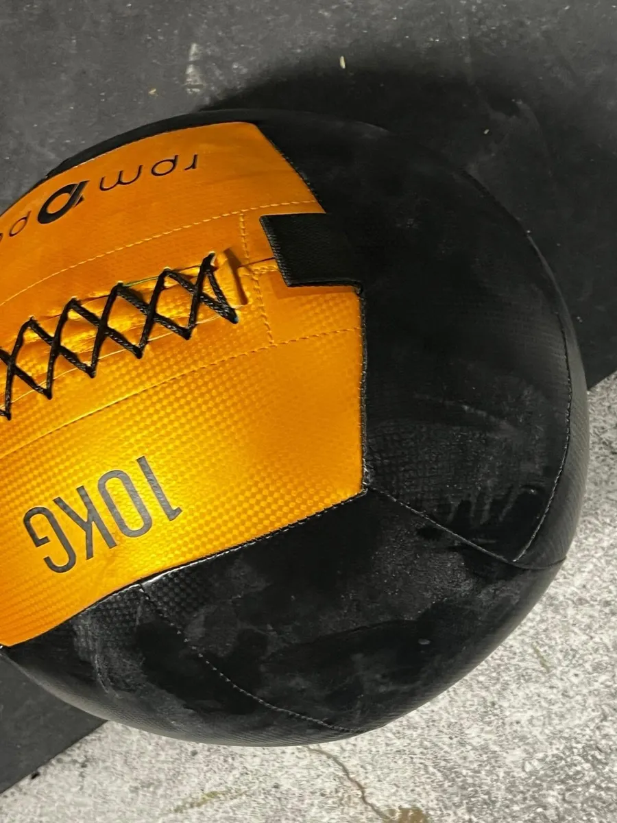 Gym equipment - Image 1