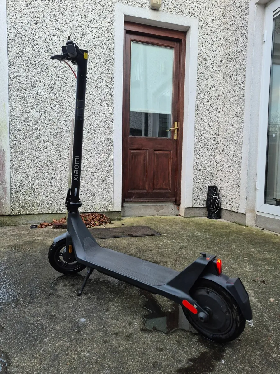 Xiaomi Mi Electric Scooter 4 Lite (2nd Gen) - Image 4