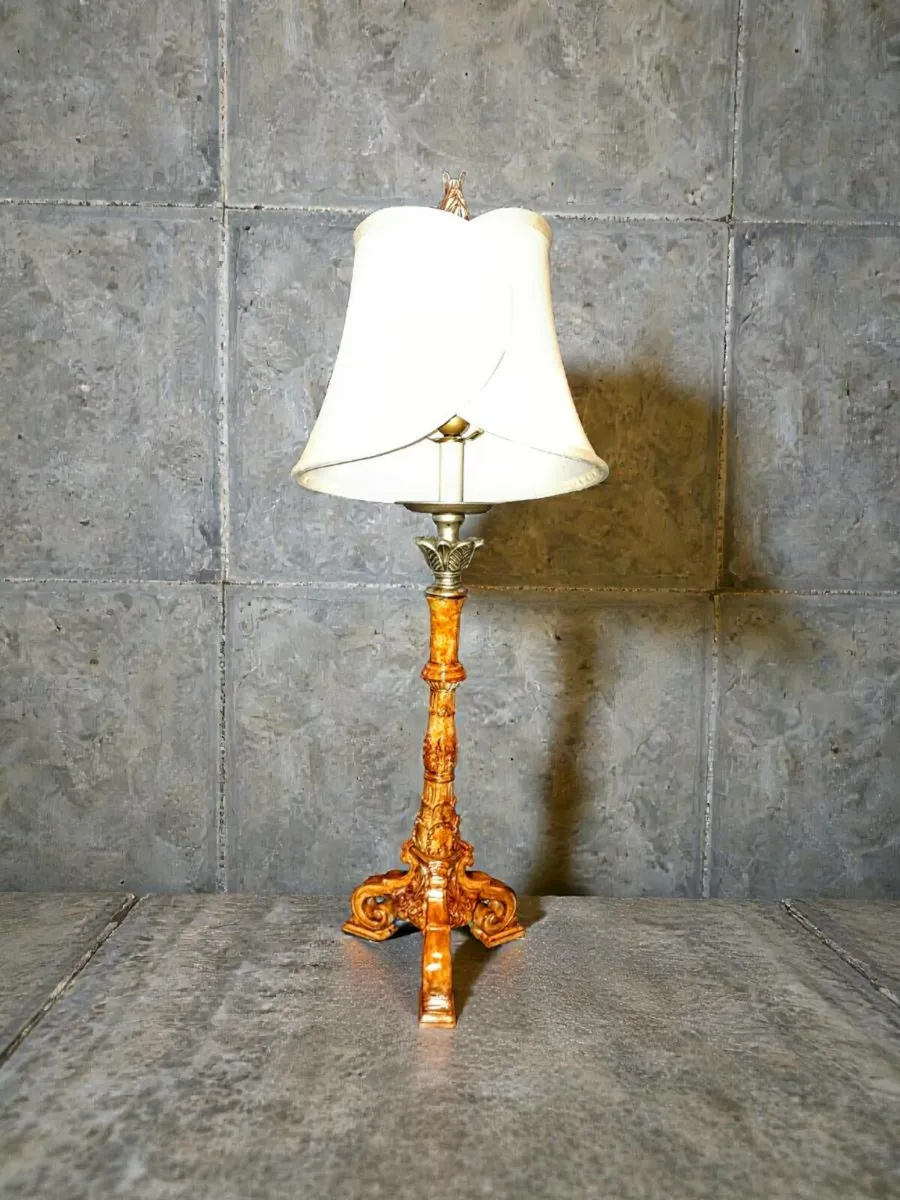 Elegant tall lamp 90cm