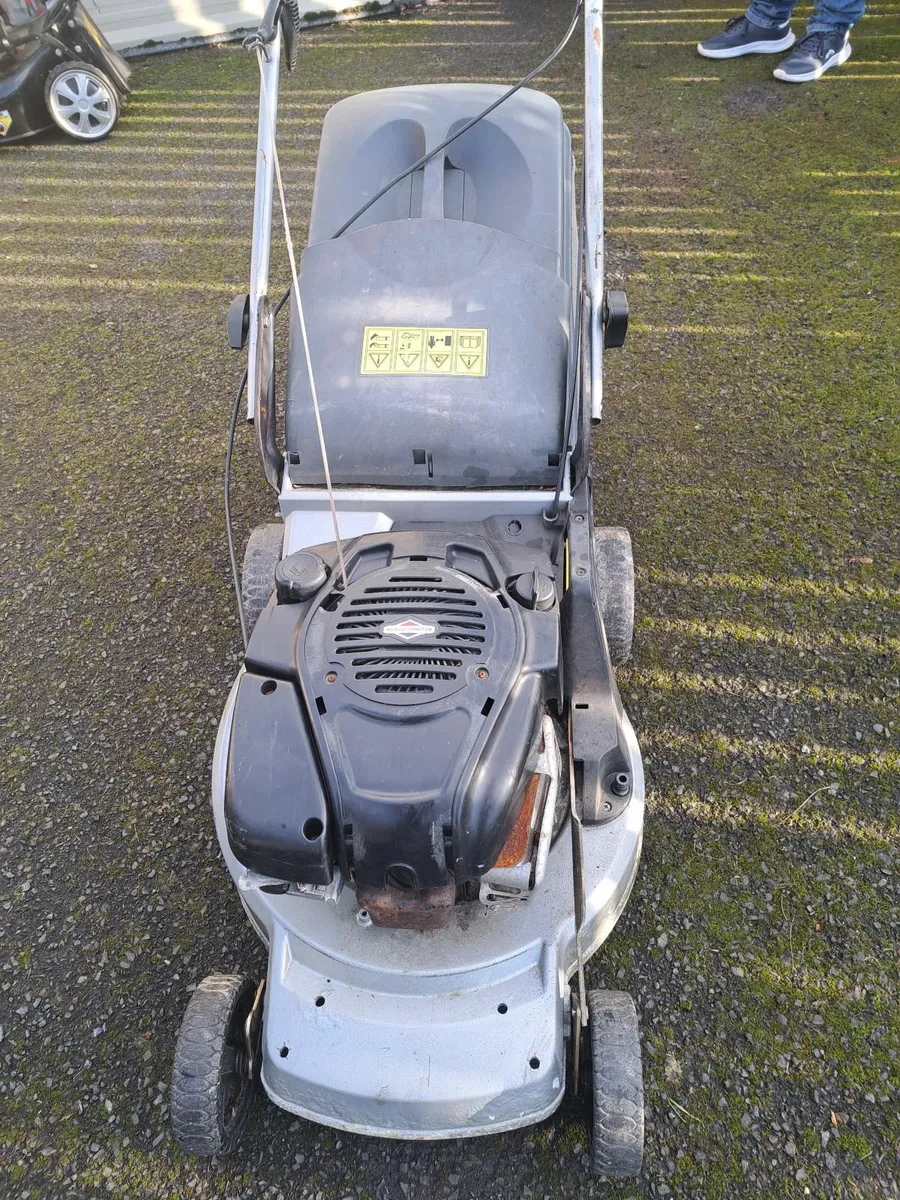 Lawnmower