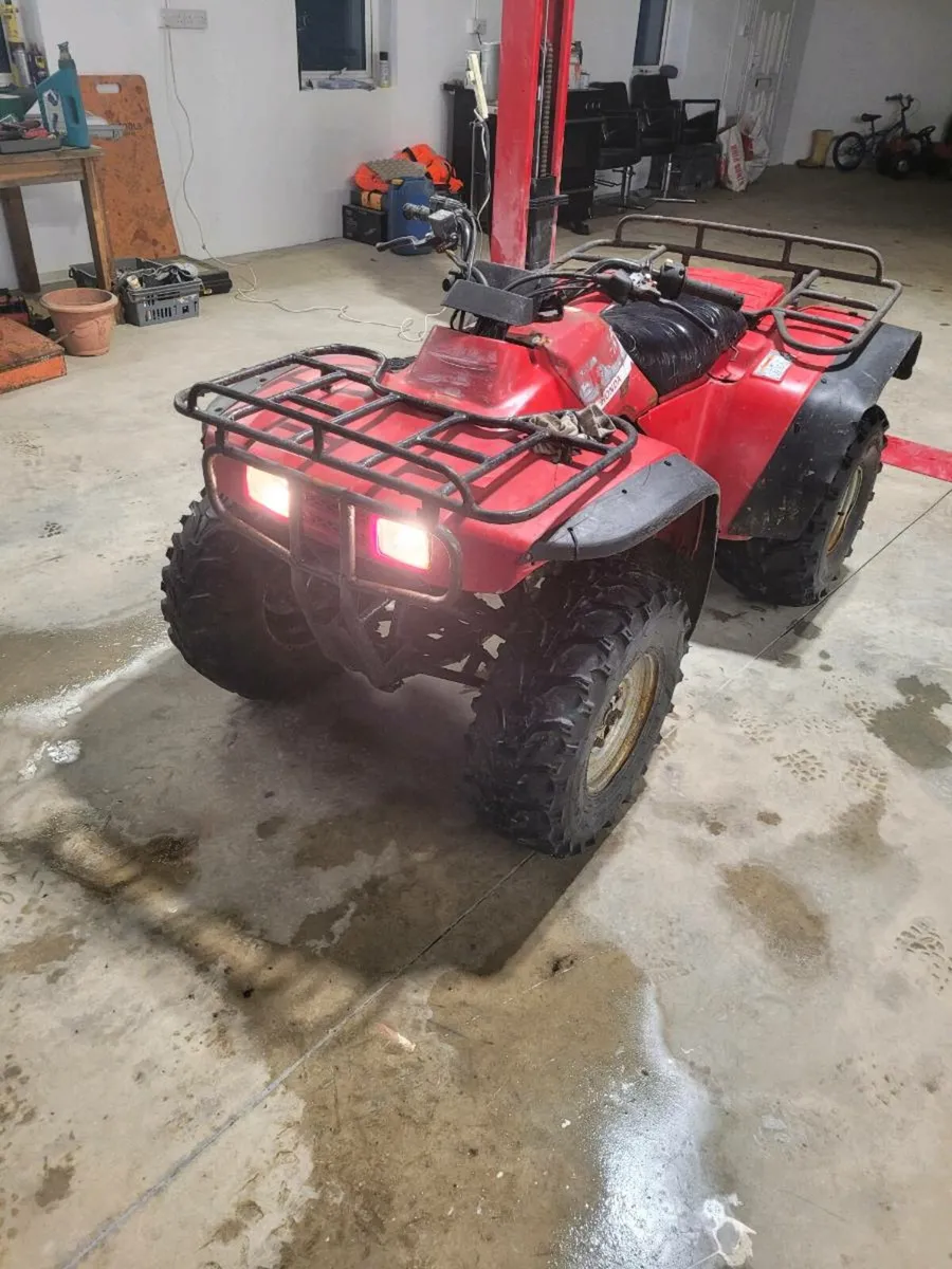 Honda 300cc big red 2wheel drive - Image 1