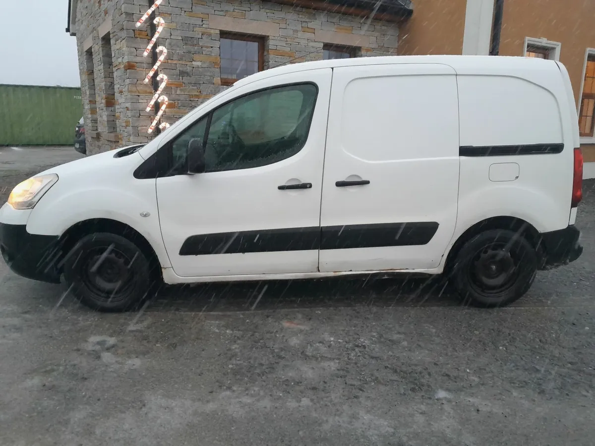 Citroen Berlingo 2011 - Image 1