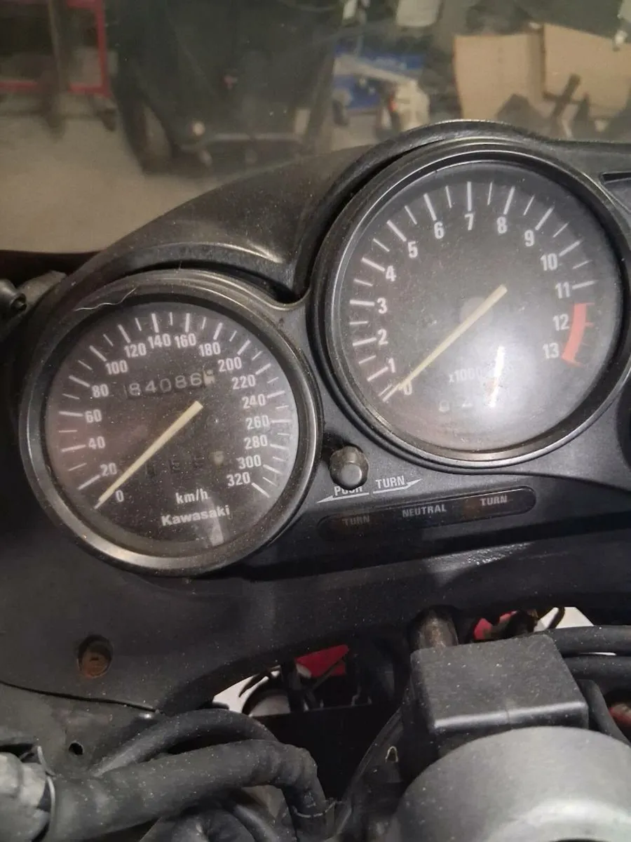 Kawasaki zzr1100/ 650 versys, honda cb400 - Image 4