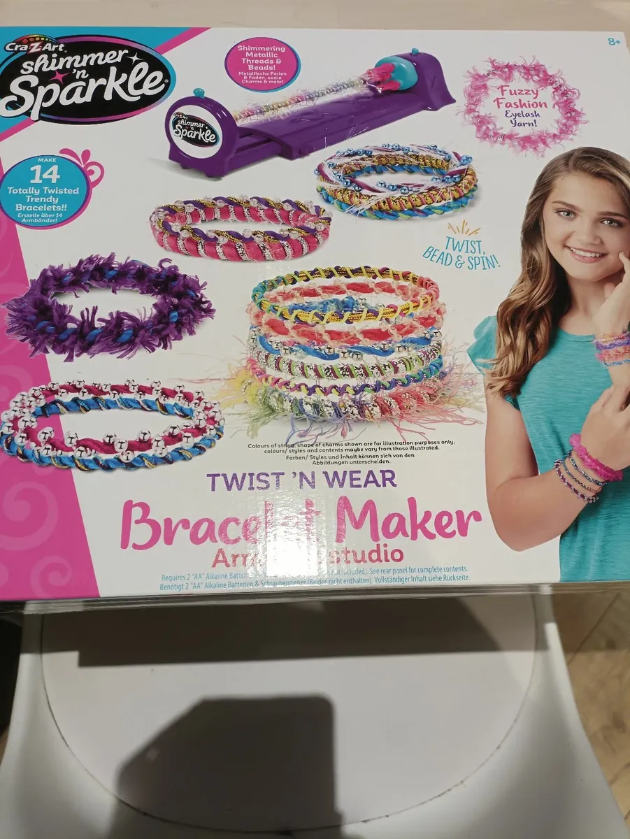 Twist ’n Wear Bracelet Maker – Ages 8+ - Image 2