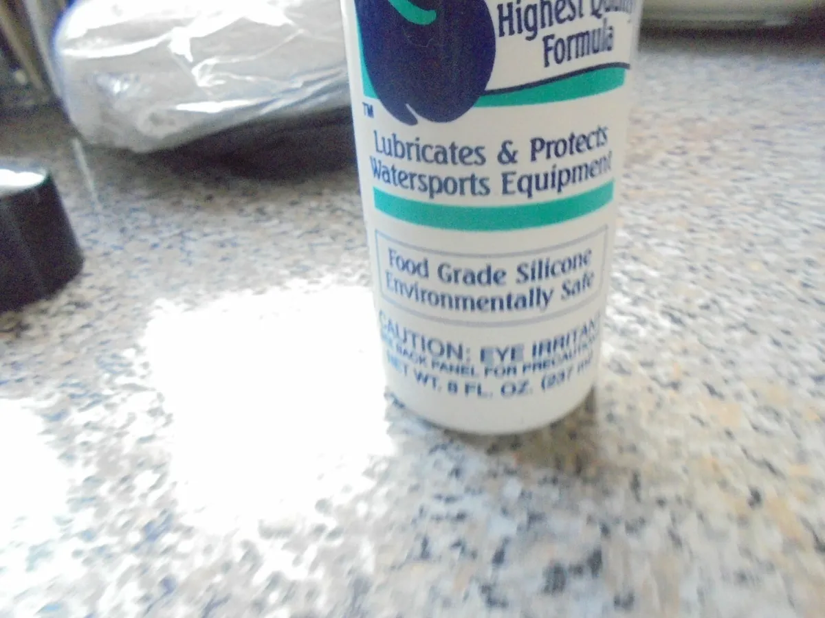 "Aquaseal" Lubricant for Watersports Equipment - Image 2