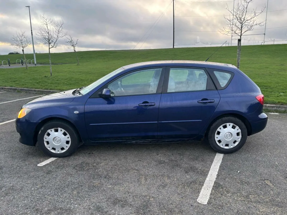 Mazda 3 - Image 2