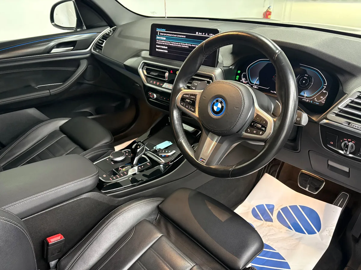 2022 BMW X3e M Sport 2.0 Phev - Image 3