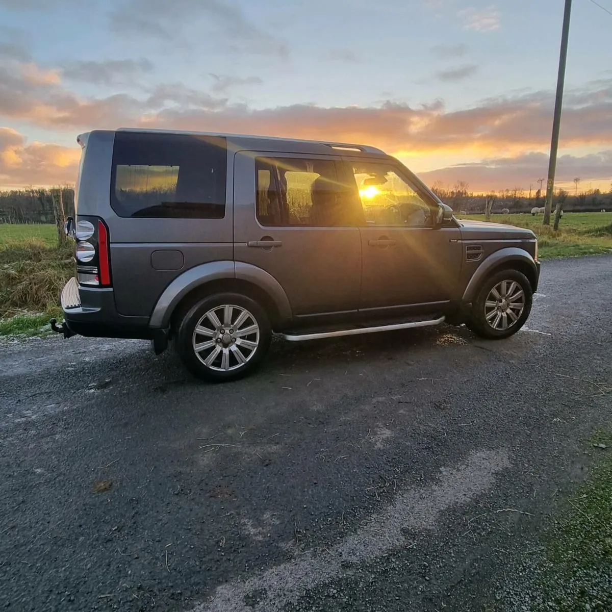 141 Landrover Discovery - Image 4