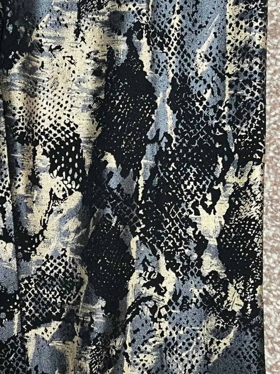 Stunning black and gold trousers Pants UK6 - Image 2