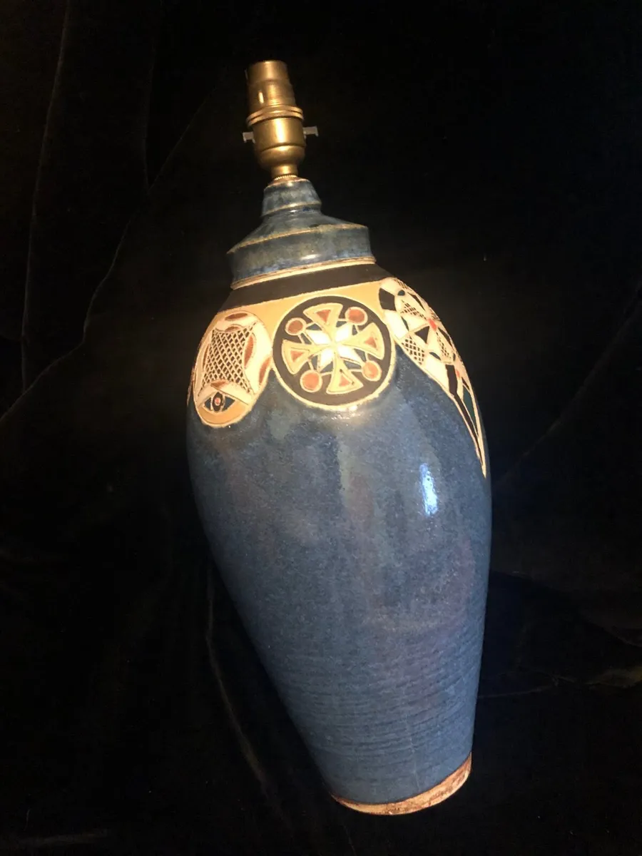 Vintage Ceramic Lamp - Image 1
