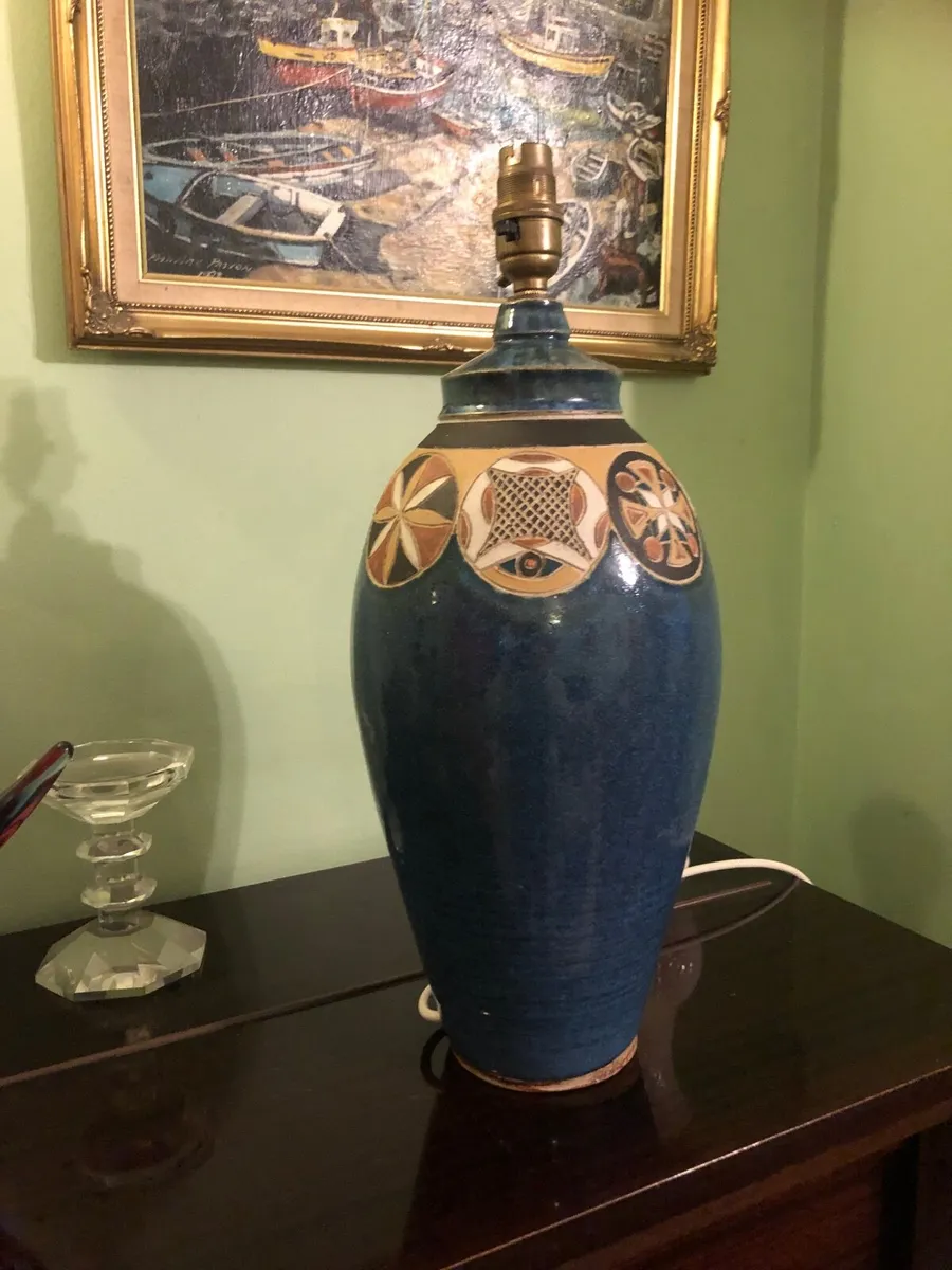 Vintage Ceramic Lamp - Image 4