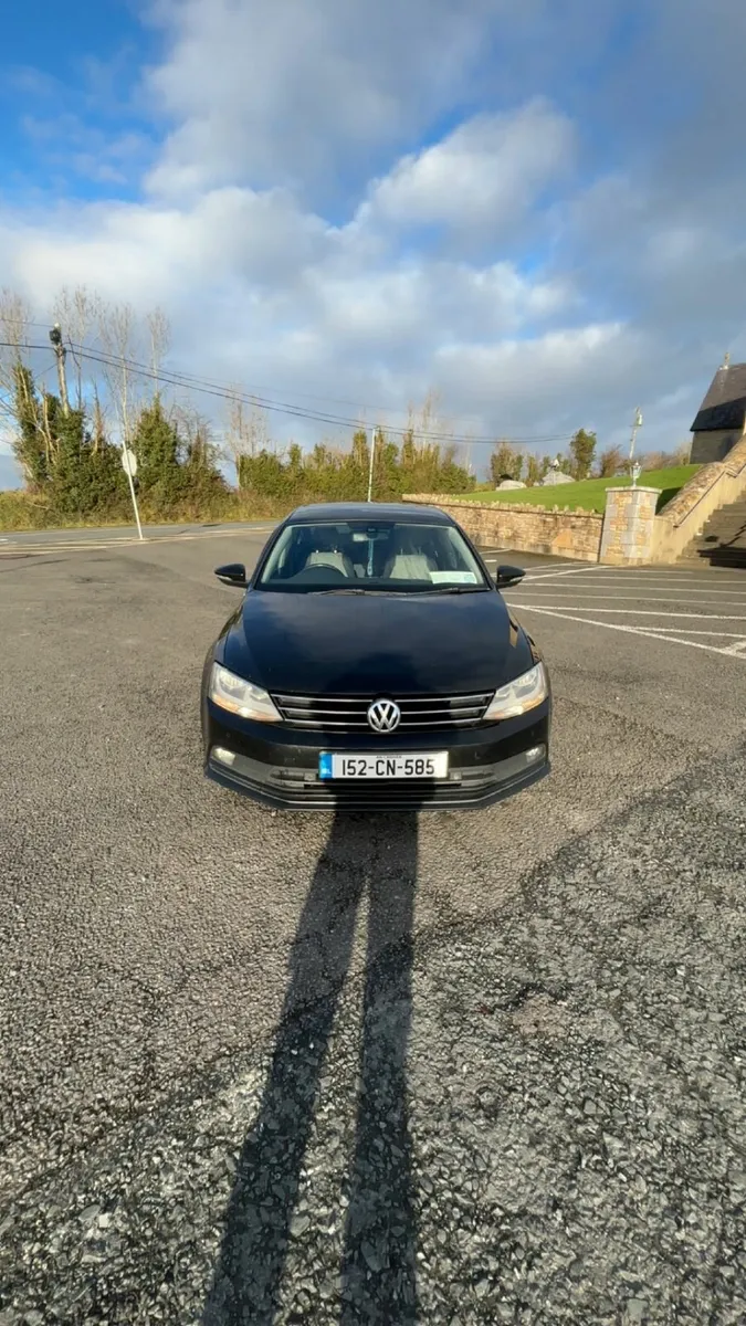 Volkswagen Jetta 2015 - Image 3