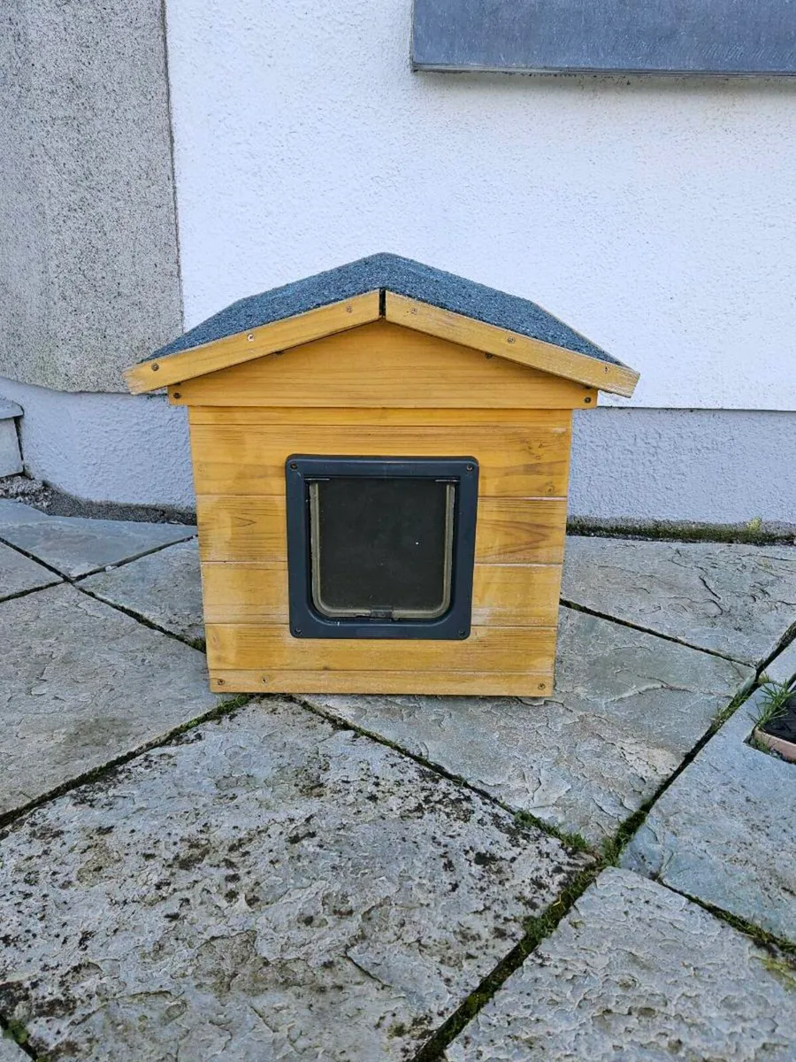 Dog/ Cat house - Image 1