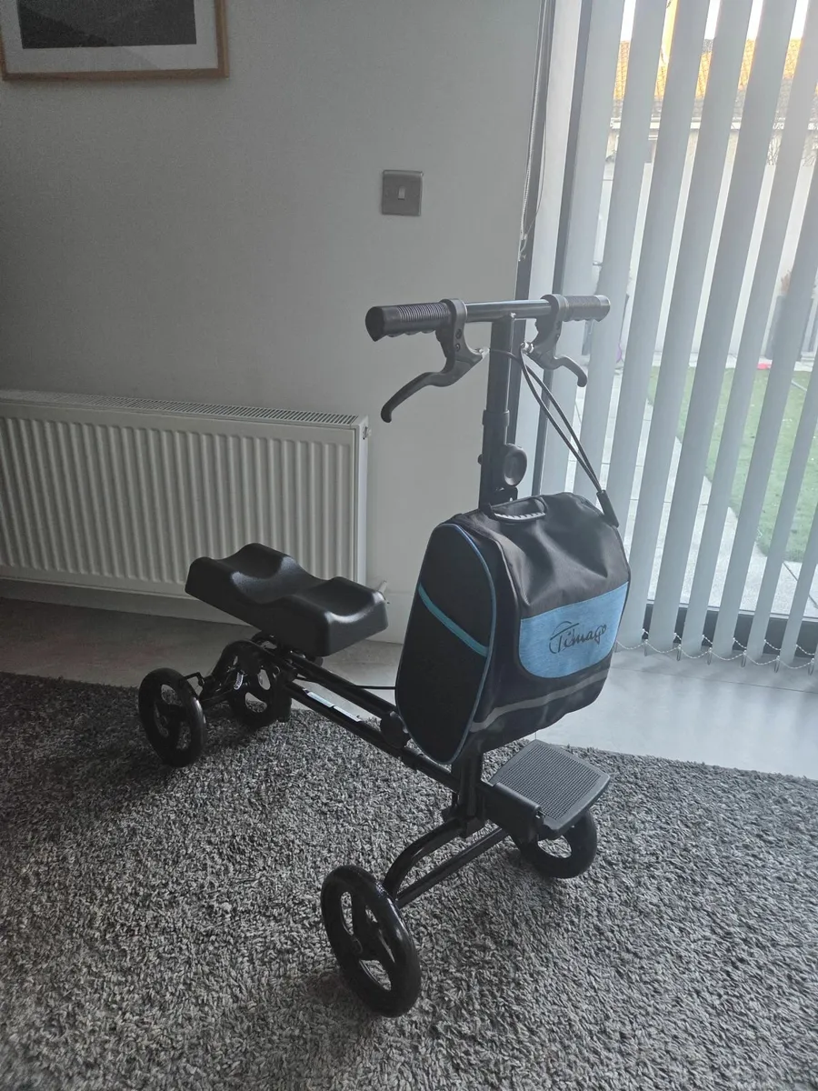 Knee mobility scooter - Image 1