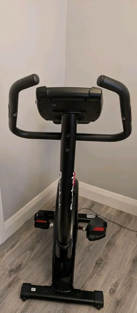 Exercise bike - Image 2