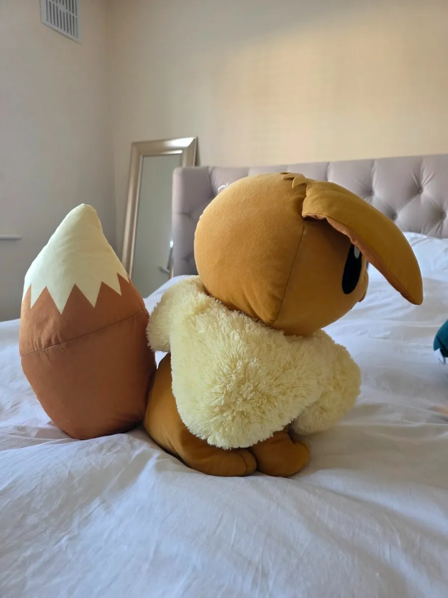Large 20" pokemon plush-Eevee & Snorlax official - Image 3