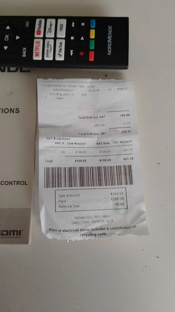 SMART TV ONLY 2 WEEKS OLD - Image 2