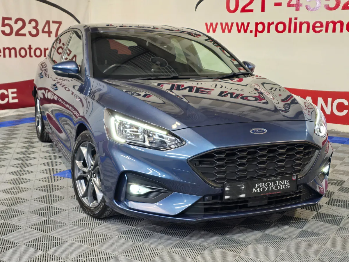 FORD FOCUS ST-LINE 1.5 TDCI LIKE NEW! - Image 2