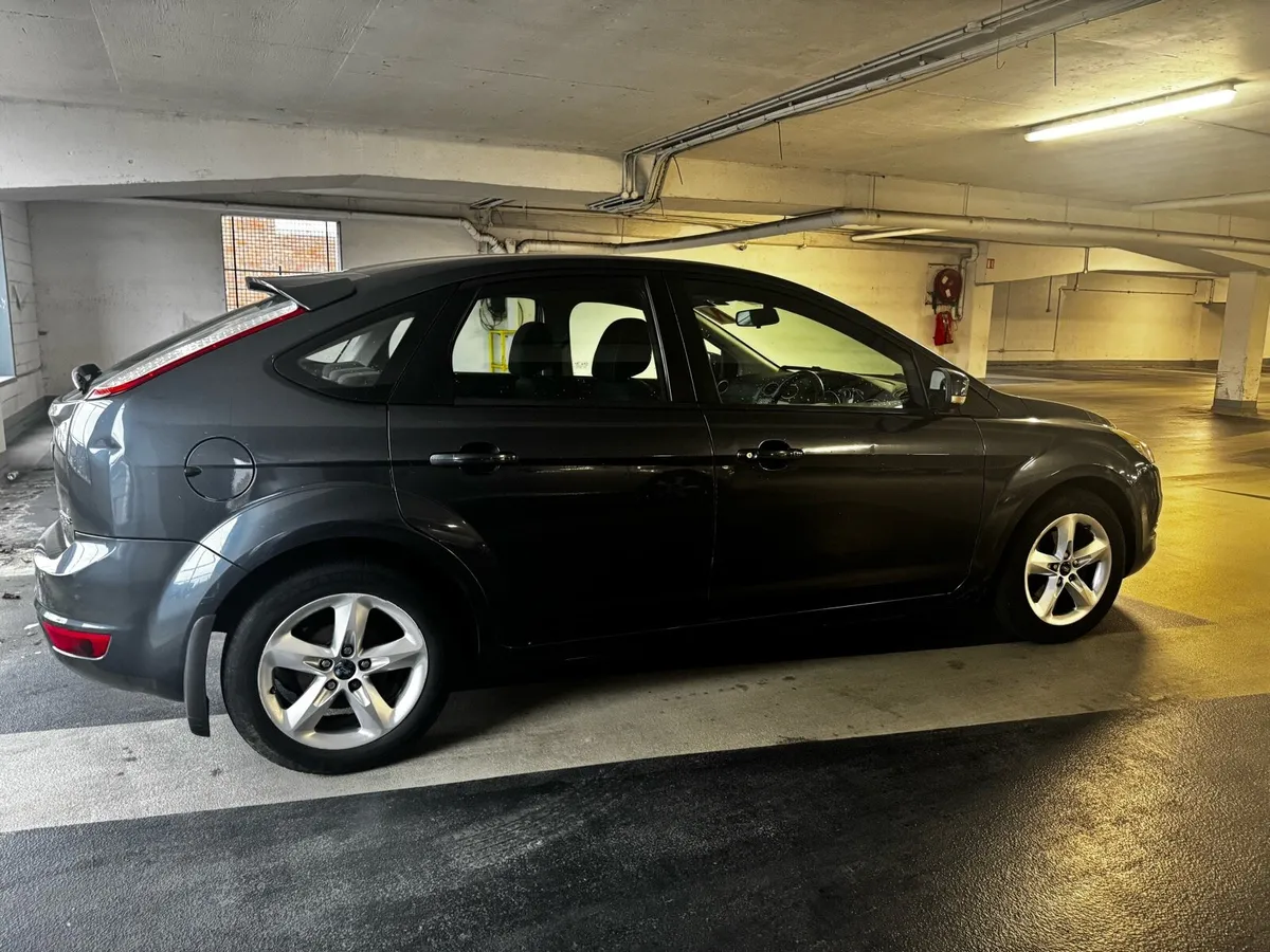 Ford focus - Image 2